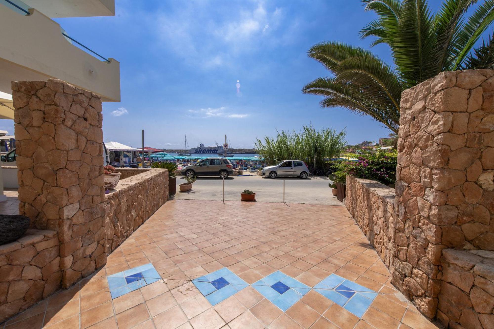 Hotel Baia Turchese LMP Exterior foto